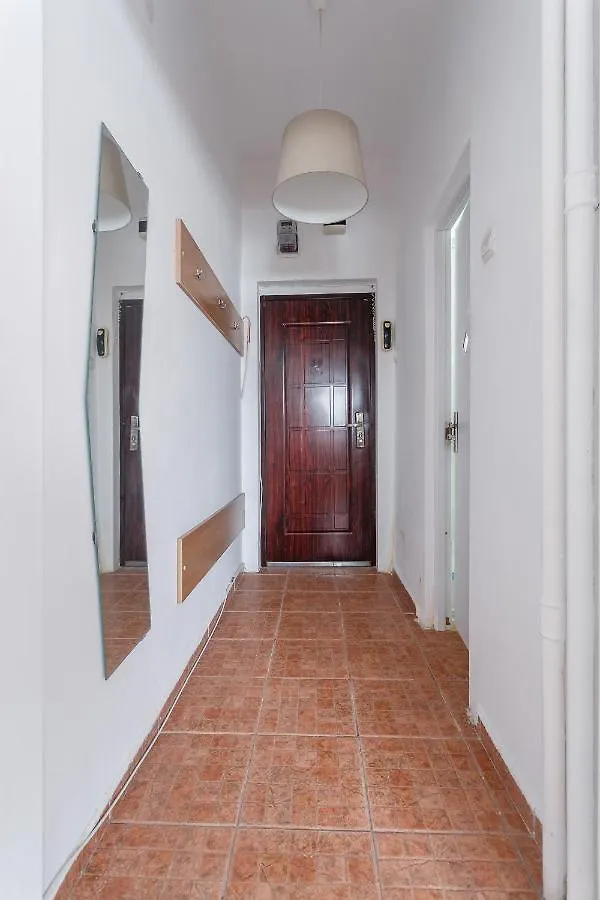 Old City New Apartment Boekarest
